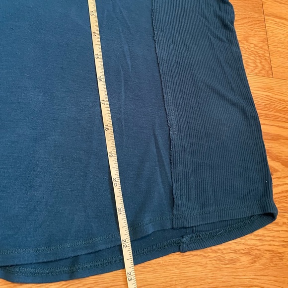 3Piece Bundle of Short Sleeve Tees. Loft, Hannah, and Dolan - Picture 4 of 16